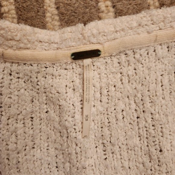 Free People White Fuzzy Sweater Oversized V Neck Size Medium - Picture 2 of 4